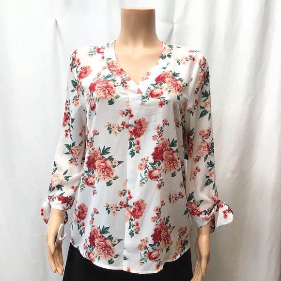 Riley & James Pink Floral Tie Sleeve V-Neck Blouse - Picture 2 of 8
